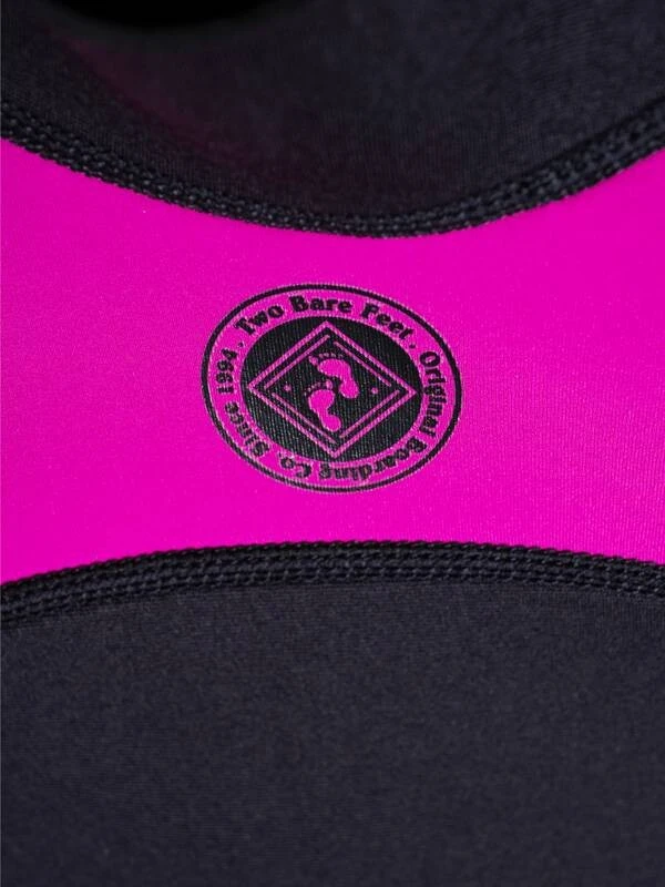 Two Bare Feet Flare 2.5mm Junior Shorty Superstretch Wetsuit (Raspberry) 9 Two Bare Feet Flare 2.5mm Junior Shorty Superstretch Wetsuit (Raspberry) - Image 9